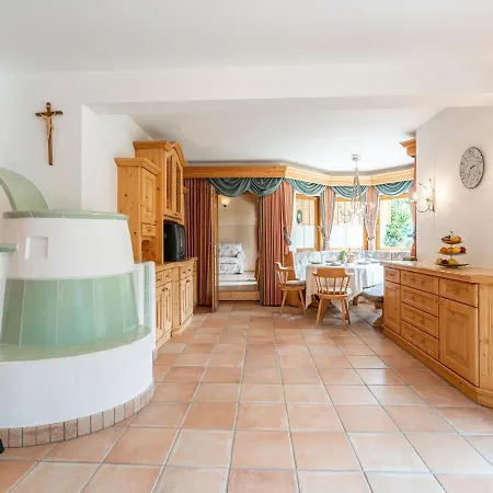 Charming Holiday In Maurach Am Achensee Holiday home Maurach (Achensee)
